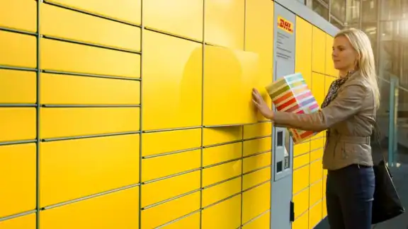Post & DHL