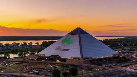 Bass Pro Shops