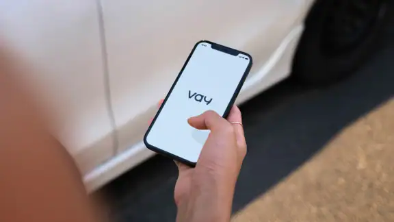Vay - rent a car by the minute