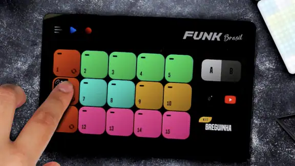 Funk Brasil: DJ MPC drum pads